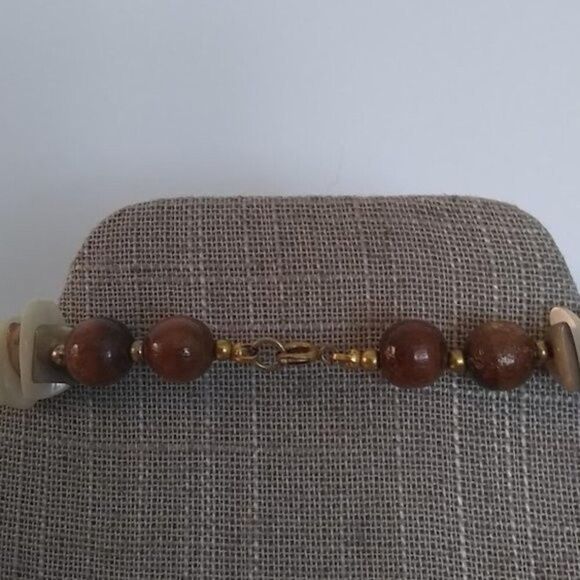 Vintage Mixed Natural Stone Chip & Wood Bead Necklace - Picture 3 of 5